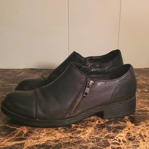 BOC Born Concept Women's size 8M black loafers